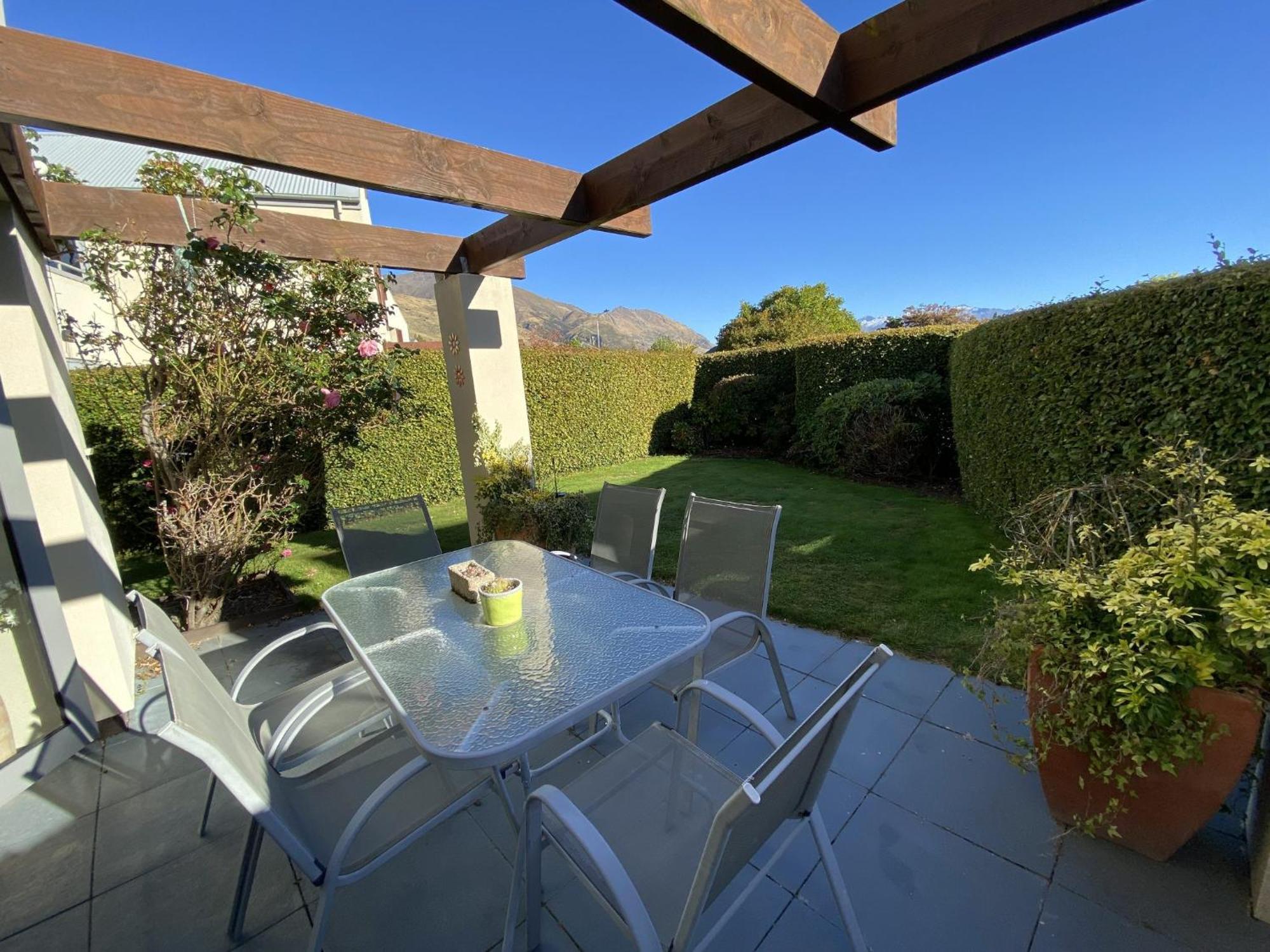 A Home Away From Home In Wanaka Exterior foto